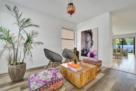 Villa ou maison à louer à Miami, Floride: 4 chambres, 195.56 m2 № 2257496 - photo 6