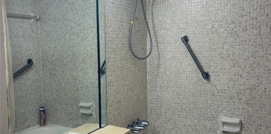 Condominio en Fort Lauderdale, Florida, 2 dormitorios № 1076931