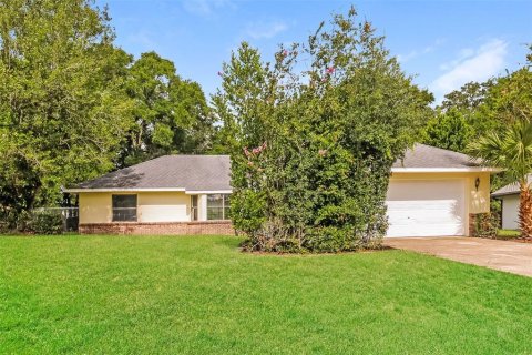 Casa en venta en Ocala, Florida, 3 dormitorios, 141.58 m2 № 1783046 - foto 1