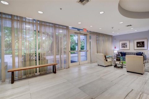 Copropriété à vendre à Miami, Floride: 2 chambres, 86.86 m2 № 1700114 - photo 30