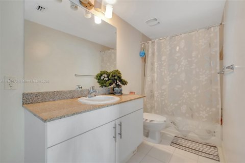 Copropriété à vendre à Miami, Floride: 2 chambres, 86.86 m2 № 1700114 - photo 17