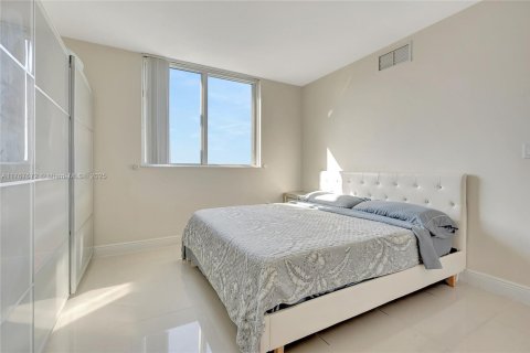 Copropriété à vendre à Miami, Floride: 2 chambres, 86.86 m2 № 1700114 - photo 19