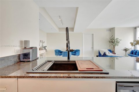 Copropriété à vendre à Miami, Floride: 2 chambres, 86.86 m2 № 1700114 - photo 16