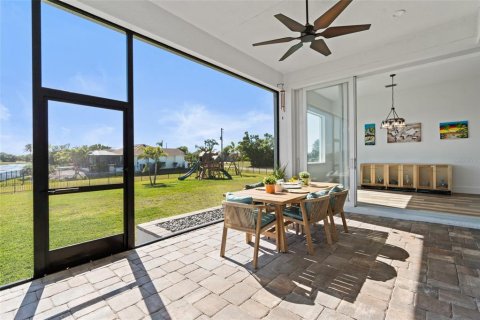 Villa ou maison à vendre à Punta Gorda, Floride: 3 chambres, 229.38 m2 № 2142289 - photo 30