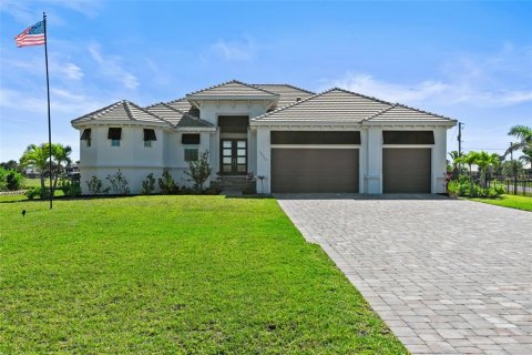 Villa ou maison à Punta Gorda, Floride 3 chambres, 229.38 m2 № 2142289