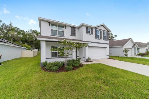 House in Belleview, Florida 5 bedrooms, 247.21 sq.m. № 1808667 - photo 7