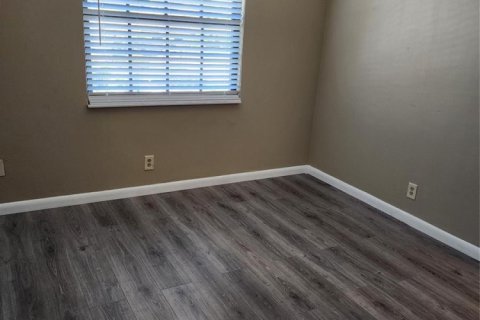 Townhouse in Lauderdale Lakes, Florida 3 bedrooms, 152.82 sq.m. № 2146756 - photo 23