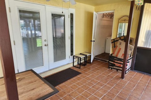 Townhouse in Lauderdale Lakes, Florida 3 bedrooms, 152.82 sq.m. № 2146756 - photo 30