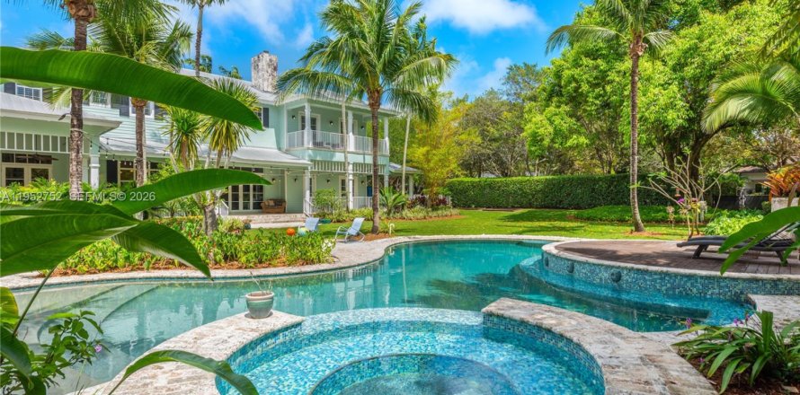 Villa ou maison à Pinecrest, Floride 7 chambres, 595.6 m2 № 2007684