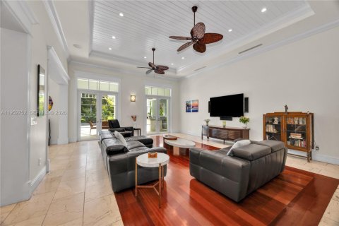 Villa ou maison à vendre à Pinecrest, Floride: 7 chambres, 595.6 m2 № 2007684 - photo 14