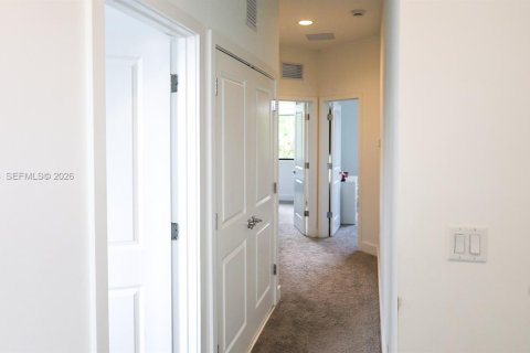 House in Ave Maria, Florida 3 bedrooms № 2070761 - photo 10