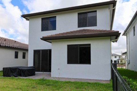 House in Ave Maria, Florida 3 bedrooms № 2070761 - photo 21