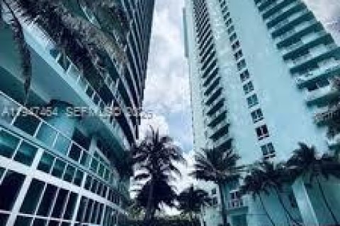 Купить кондоминиум в Майами, Флорида 1 спальня, 73.76м2, № 2004296 - фото 2