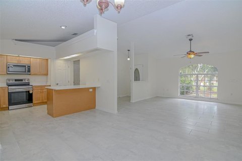 Villa ou maison à vendre à Mulberry, Floride: 3 chambres, 134.99 m2 № 2403147 - photo 6