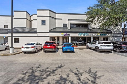 Immobilier commercial à louer à Orlando, Floride: 5505.95 m2 № 1832946 - photo 7