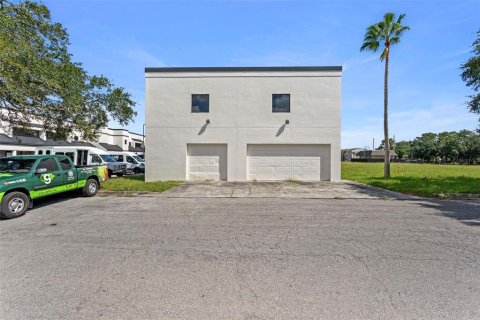 Immobilier commercial à louer à Orlando, Floride: 5505.95 m2 № 1832946 - photo 3