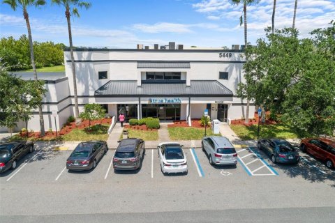 Immobilier commercial à louer à Orlando, Floride: 5505.95 m2 № 1832946 - photo 8