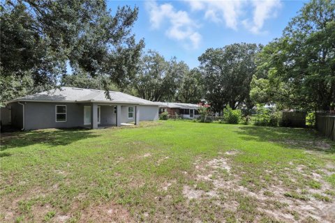 House in Auburndale, Florida 3 bedrooms, 128.76 sq.m. № 1857847 - photo 23