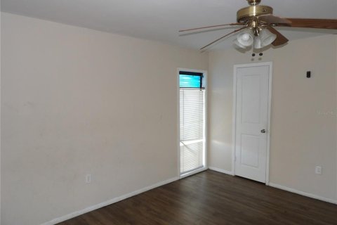 Condo in Tampa, Florida, 1 bedroom  № 2118158 - photo 8