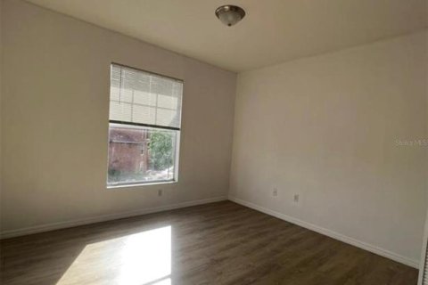 Condo in Orlando, Florida, 2 bedrooms  № 2096252 - photo 3