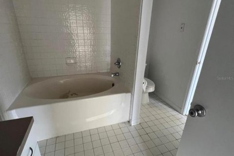 Condo in Orlando, Florida, 2 bedrooms  № 2096252 - photo 7