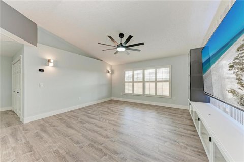 House in Bradenton, Florida 3 bedrooms, 199.74 sq.m. № 1689886 - photo 14