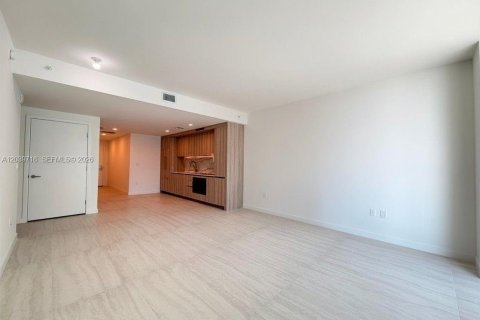 Condominio en alquiler en Miami, Florida, 2 dormitorios № 2085898 - foto 6