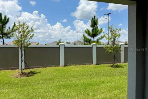 Touwnhouse à louer à San Antonio, Floride: 3 chambres, 154.78 m2 № 2115491 - photo 11