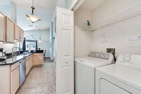 Villa ou maison à louer à Davenport, Floride: 4 chambres, 142.23 m2 № 2135803 - photo 5