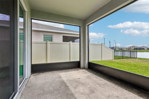 Villa ou maison à vendre à Apollo Beach, Floride: 5 chambres, 275.36 m2 № 2147664 - photo 24