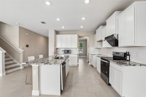 Villa ou maison à vendre à Apollo Beach, Floride: 5 chambres, 275.36 m2 № 2147664 - photo 8