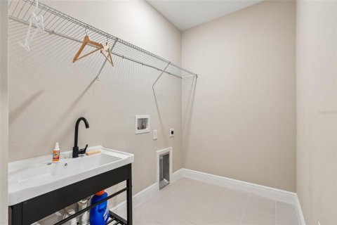 Villa ou maison à vendre à Apollo Beach, Floride: 5 chambres, 275.36 m2 № 2147664 - photo 19