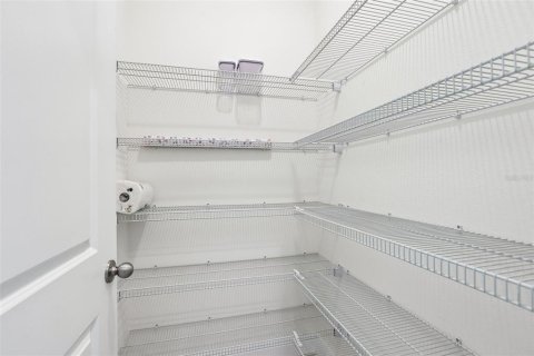 Villa ou maison à vendre à Apollo Beach, Floride: 5 chambres, 275.36 m2 № 2147664 - photo 5