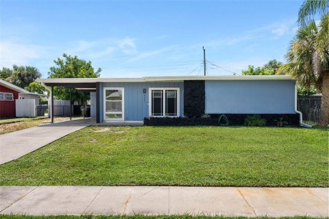 Casa en North Port, Florida 2 dormitorios, 98.66 m2 № 2379574