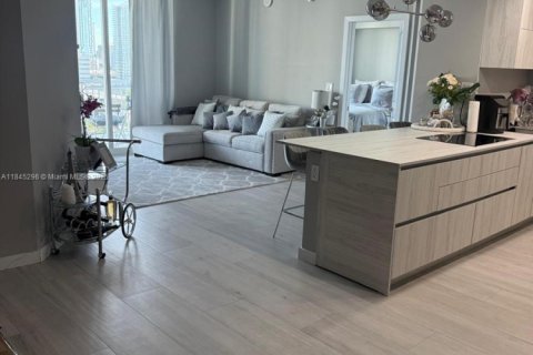 Copropriété à vendre à Miami, Floride: 2 chambres, 98.2 m2 № 1979678 - photo 8