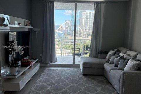Copropriété à vendre à Miami, Floride: 2 chambres, 98.2 m2 № 1979678 - photo 12