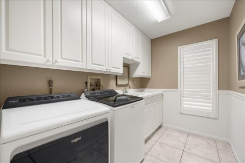 Villa ou maison à vendre à Sarasota, Floride: 4 chambres, 294.41 m2 № 2149929 - photo 23