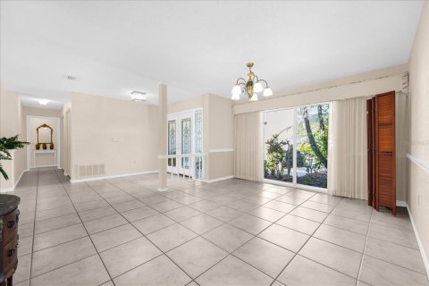 Villa ou maison à vendre à Sarasota, Floride: 4 chambres, 294.41 m2 № 2149929 - photo 6