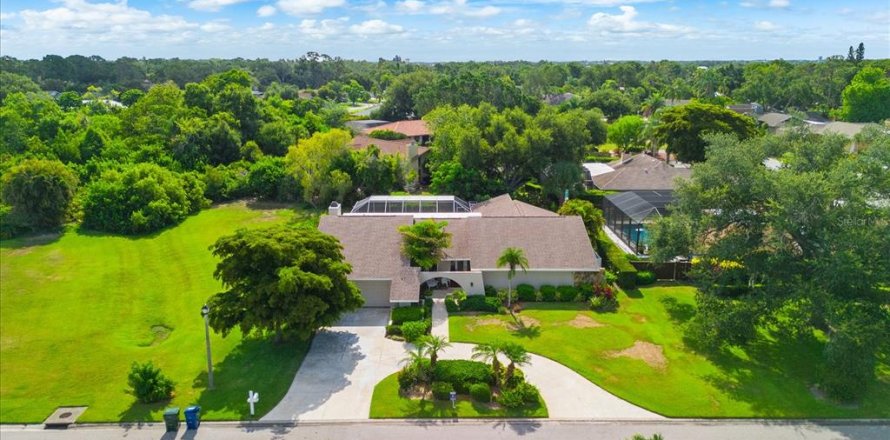 Villa ou maison à Sarasota, Floride 4 chambres, 294.41 m2 № 2149929