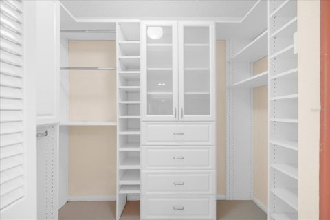 Villa ou maison à vendre à Sarasota, Floride: 4 chambres, 294.41 m2 № 2149929 - photo 29