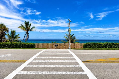 Condominio en alquiler en Boca Raton, Florida, 2 dormitorios, 89 m2 № 2085830 - foto 3