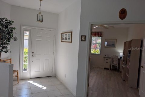 House in Port Charlotte, Florida 2 bedrooms, 134.8 sq.m. № 2166292 - photo 5