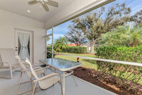 House in Port Charlotte, Florida 2 bedrooms, 134.8 sq.m. № 2166292 - photo 26