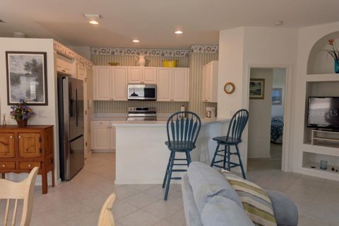 House in Port Charlotte, Florida 2 bedrooms, 134.8 sq.m. № 2166292 - photo 6