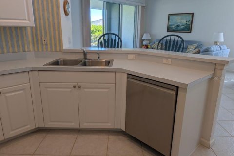 House in Port Charlotte, Florida 2 bedrooms, 134.8 sq.m. № 2166292 - photo 9