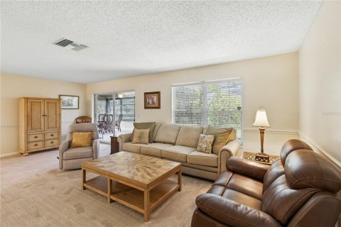 Townhouse in Fort Myers, Florida 3 bedrooms, 168.52 sq.m. № 2393400 - photo 8