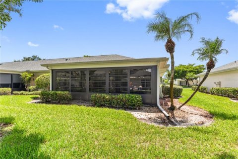 Townhouse in Fort Myers, Florida 3 bedrooms, 168.52 sq.m. № 2393400 - photo 23