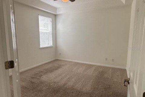Adosado en venta en Tampa, Florida, 4 dormitorios, 265.98 m2 № 2235648 - foto 19