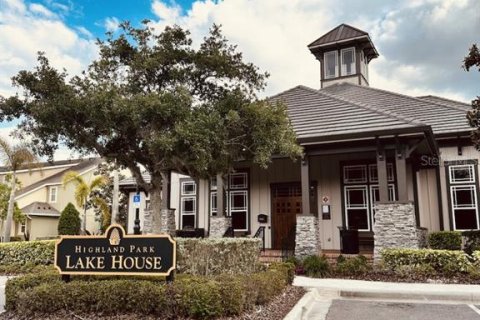Adosado en venta en Tampa, Florida, 4 dormitorios, 265.98 m2 № 2235648 - foto 22
