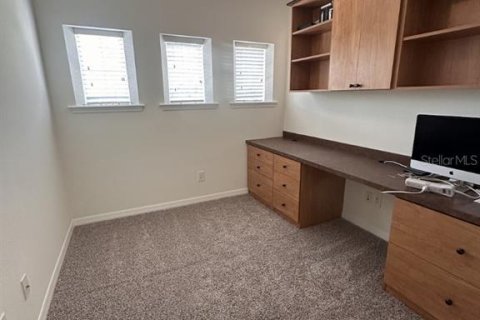 Adosado en venta en Tampa, Florida, 4 dormitorios, 265.98 m2 № 2235648 - foto 13
